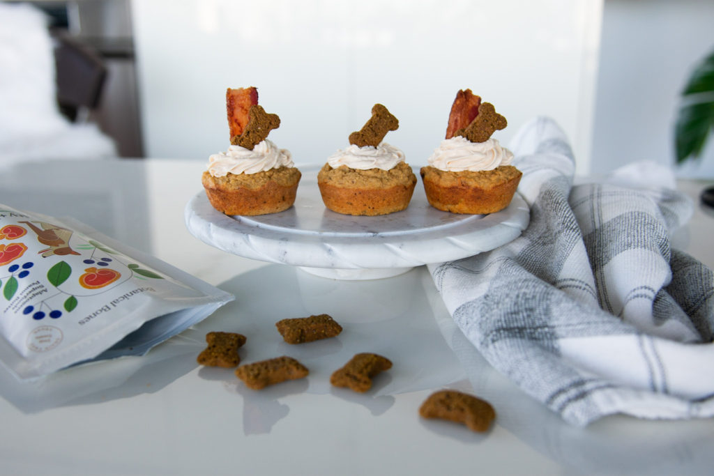 Easy Dog Cupcake Recipe: Peanut Butter And Bacon Pupcakes!